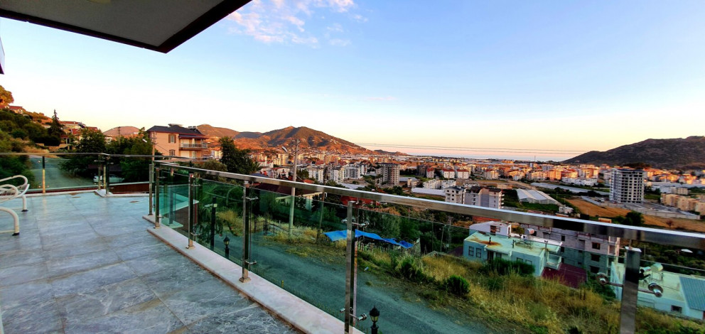 Вилла планировки 3+1, 370м2 с панорамным видом на море и горы, район Газипаша - Ракурс 25