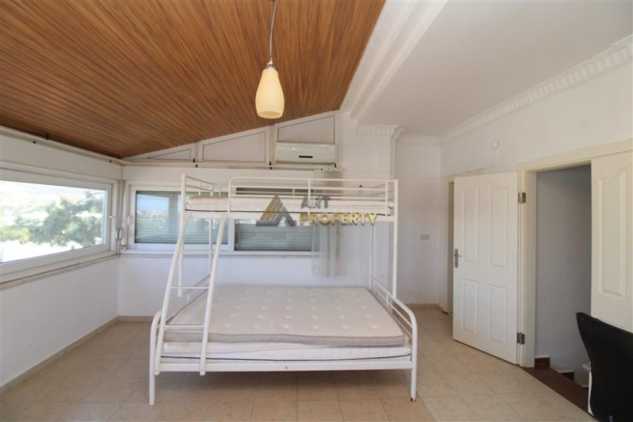 Виллы планировки 3+1, 270м2 с видом на море, район Каргыджак - Ракурс 17