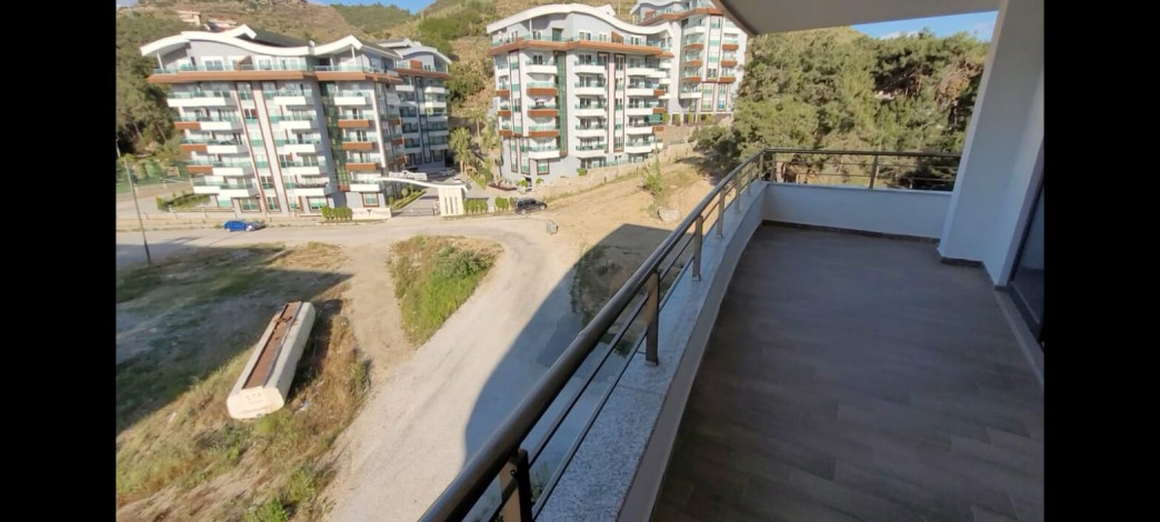 Пентхаус планировки 4+1, 270м2 в комплекс класс люкс, районе Каргаджак - Ракурс 14