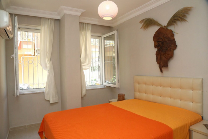 Меблированная квартира планировки 2+1, 110м2 в шаговой доступности от пляжа Клеопатра - Ракурс 10