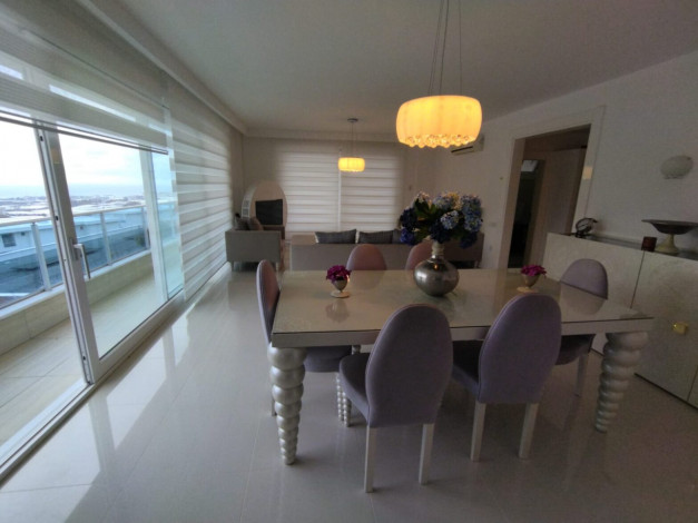 Стильная меблированная вилла планировки 4+1, 220м2 с видом на горы и море, Каргыджак - Ракурс 2