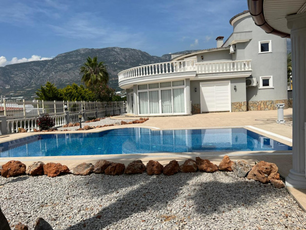 Видовая вилла планировки 4+1, 320м2 в районе Каргыджак - Ракурс 3