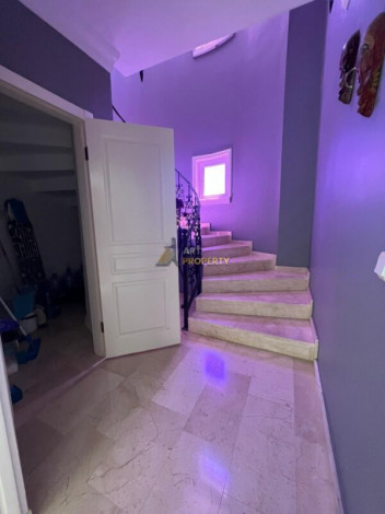 Видовая вилла планировки 4+1, 320м2 в районе Каргыджак - Ракурс 20