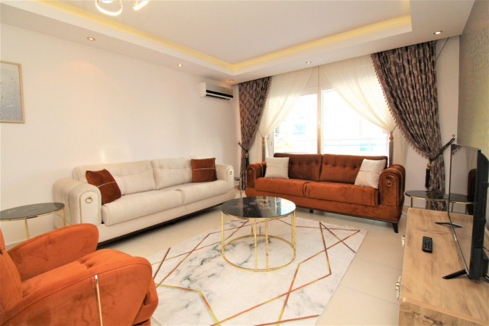 Шикарная квартира с мебелью  и бытовой техникой в 600 метрах от моря в Махмутларе, 70 м2 - Ракурс 3