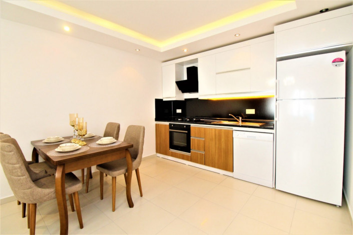 Шикарная квартира с мебелью  и бытовой техникой в 600 метрах от моря в Махмутларе, 70 м2 - Ракурс 7