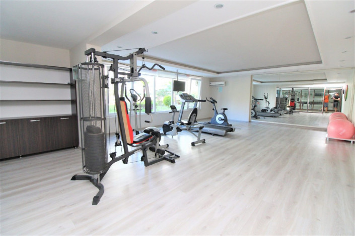 Шикарная квартира с мебелью  и бытовой техникой в 600 метрах от моря в Махмутларе, 70 м2 - Ракурс 17