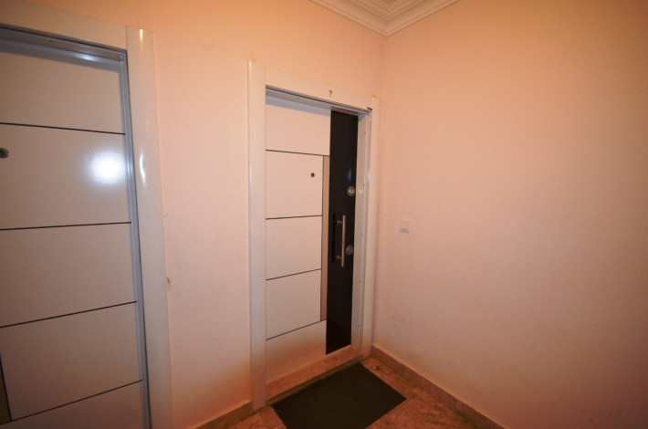 Квартира планировки 1+1, 75м2 с видом на горы, районе Кестель - Ракурс 17