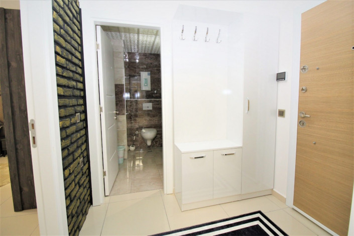 Двухкомнатная квартира с мебелью и техникой в Махмутларе, 77 м2 - Ракурс 6