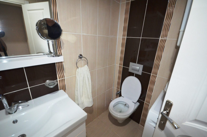 Квартира планировки 1+1, 75м2 с видом на горы, районе Кестель - Ракурс 31