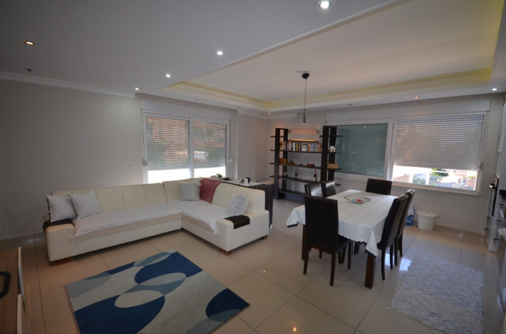 Квартира планировки 1+1, 75м2 с видом на горы, районе Кестель - Ракурс 33