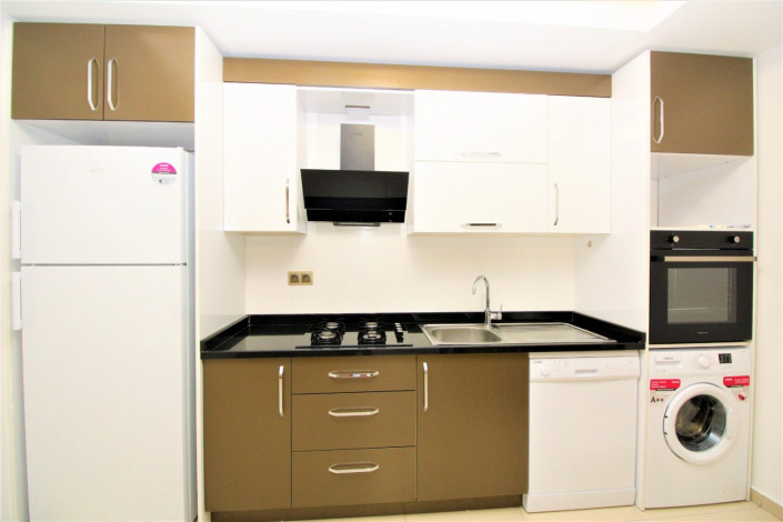 Двухкомнатная квартира с мебелью и техникой в Махмутларе, 77 м2 - Ракурс 8