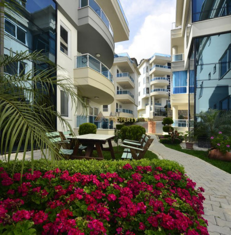 Квартиры планировок 2+1, 3+1, 4+1 и 5+1 в жилом комплексе с потрясающими видами, центр Алании - Ракурс 2