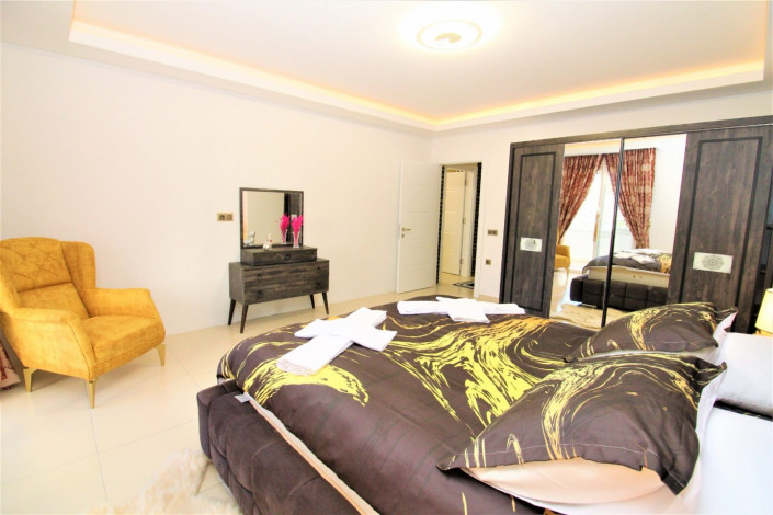 Двухкомнатная квартира с мебелью и техникой в Махмутларе, 77 м2 - Ракурс 12