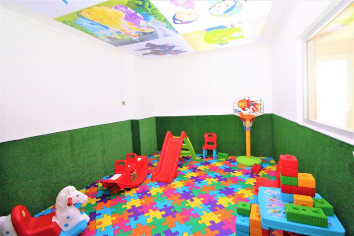 Двухкомнатная квартира с мебелью и техникой в Махмутларе, 77 м2 - Ракурс 21