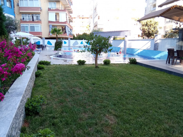 Квартира планировки 2+1, 85м2 в жилом комплексе в центре Алании - Ракурс 2