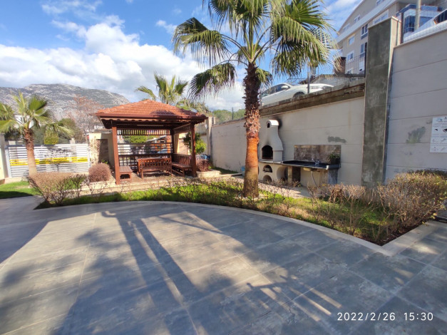 Меблированный пентхаус планировки 3+1, 250м2 в районе Махмутлар - Ракурс 8