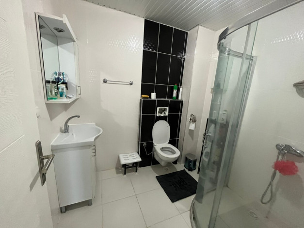 Квартира планировки 3+1, 160м2 с отдельной кухней в районе Махмутлар - Ракурс 25