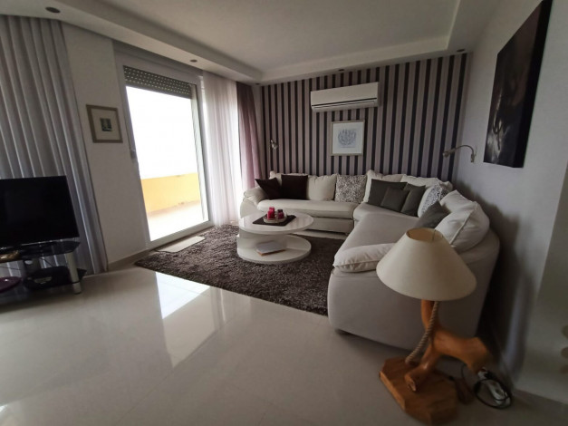 Меблированная вилла планировки 3+1, 150м2 в районе Каргыджак - Ракурс 8