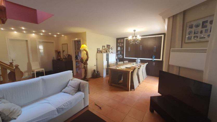 Меблированная вилла планировки 3+1, 150м2 в районе Каргыджак - Ракурс 14