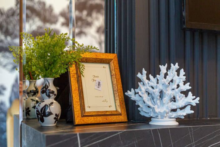 Просторные апартаменты 1+1 с роскошным дизайном мебелью в Кестель, 70м2 - Ракурс 17