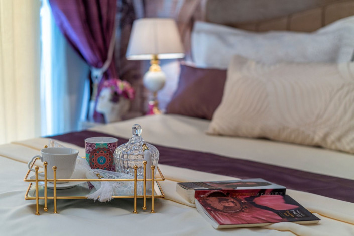 Просторные апартаменты 1+1 с роскошным дизайном мебелью в Кестель, 70м2 - Ракурс 18