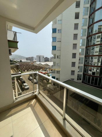 Квартира планировки 2+1, 115м2 с отдельной кухней, Махмутлар - Ракурс 2