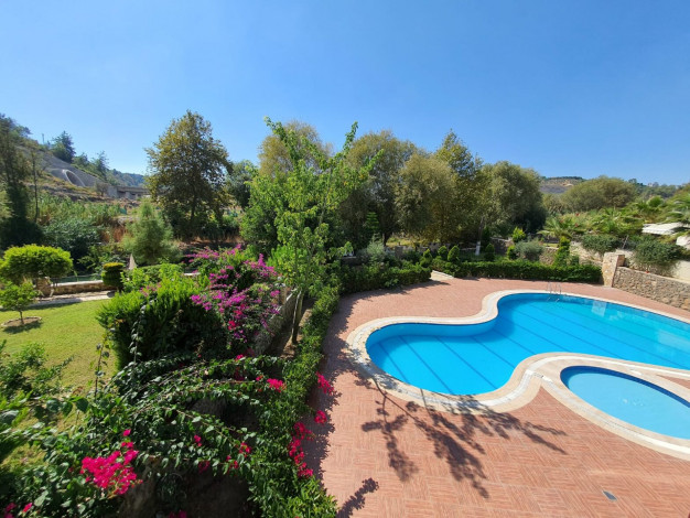 Меблированный садовый дуплекс планировки 2+1 у горной реки Дымчай - Ракурс 42