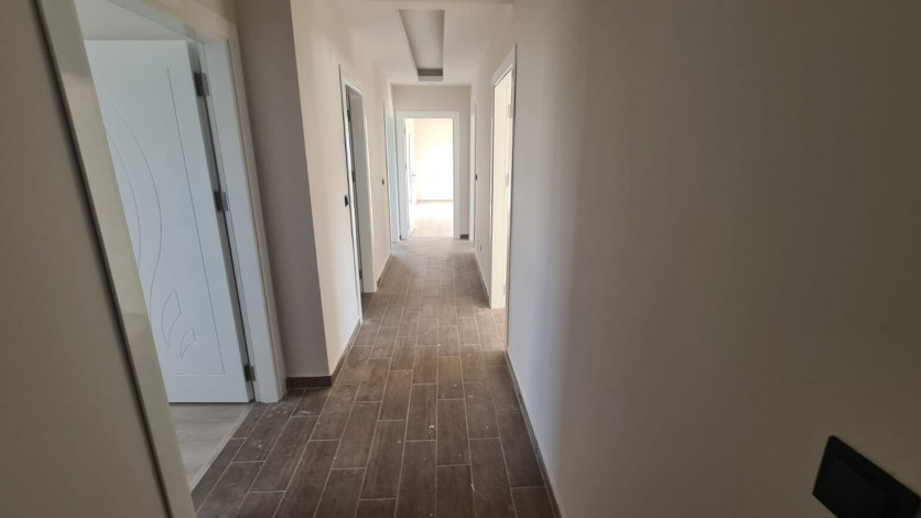 Квартира планировки 1+1, 65м2 с отдельной кухней, Газипаша, Аланья - Ракурс 8