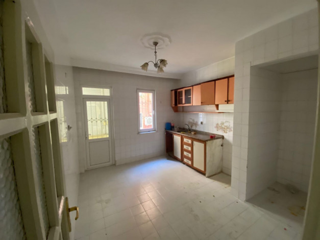 Квартира планировки 2+1, 100м2 в самом центре города Аланья - Ракурс 3