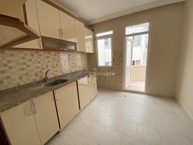 Квартира планировки 2+1 с отдельной кухней, центр Алании - Ракурс 16