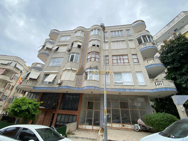 Квартира планировки 2+1 с отдельной кухней, центр Алании - Ракурс 18