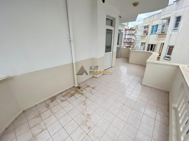 Квартира планировки 2+1 с отдельной кухней, центр Алании - Ракурс 19