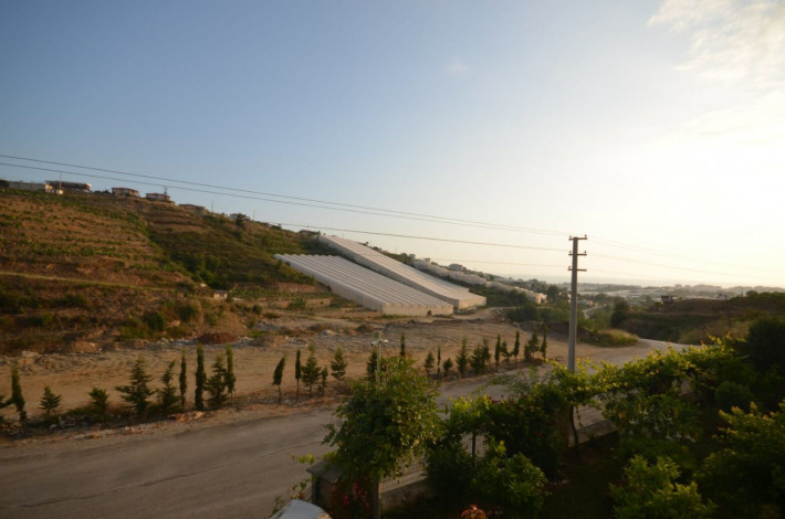 Шикарный садовый дуплекс 5+1, 220м2 в районе Каргыджак - Ракурс 4