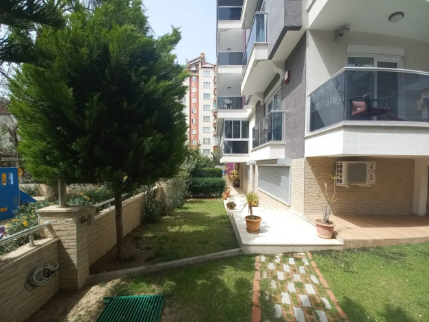 Садовый дуплекс планировки 3+1, 120м2 в центре Алании - Ракурс 4