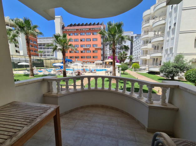 Меблированная квартира планировки 1+1 в районе Оба - Ракурс 2