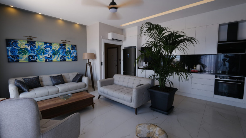 Меблированный пентхаус планировки 4+1 с видом на Средиземное море - Ракурс 22