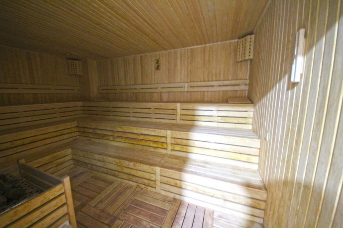 В центре района Махмутлар двухкомнатная квартира с современным ремонтом, 65 м2 - Ракурс 18