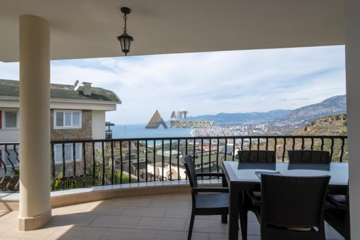 Двухэтажная вилла планировки 2+1, 180м2 с видом на море, район Каргыджак - Ракурс 17