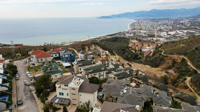 Двухэтажная вилла планировки 2+1, 180м2 с видом на море, район Каргыджак - Ракурс 26