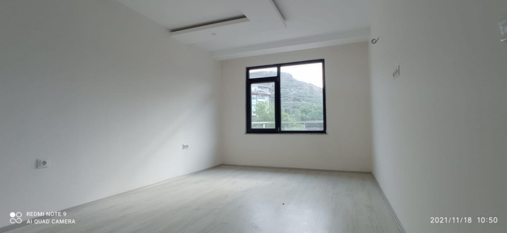 Шикарный пентхаус планировки 4+1 с видом на горы и море, Каргыджак - Ракурс 7