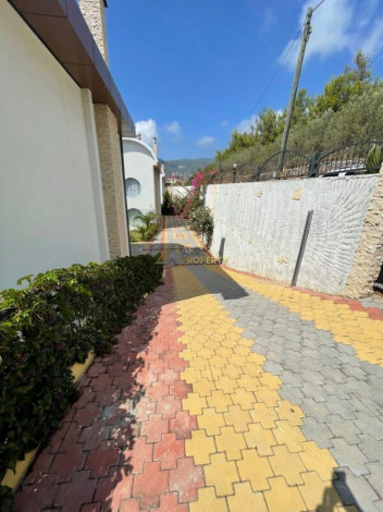 Вилла 4+2 класса люкс в престижном районе Бекташ - Ракурс 7