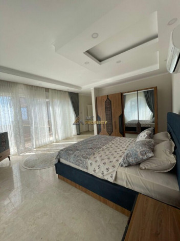 Вилла 4+2 класса люкс в престижном районе Бекташ - Ракурс 11