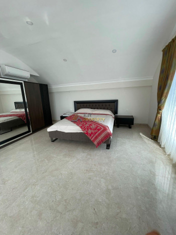 Вилла 4+2 класса люкс в престижном районе Бекташ - Ракурс 12