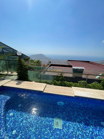 Вилла 4+2 класса люкс в престижном районе Бекташ - Ракурс 24