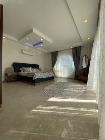 Вилла 4+2 класса люкс в престижном районе Бекташ - Ракурс 25