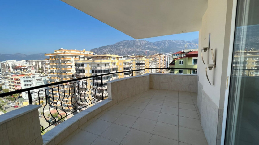 Меблированный пентхаус планировки 4+1, 220 м2 с видом на море, Махмутлар - Ракурс 9