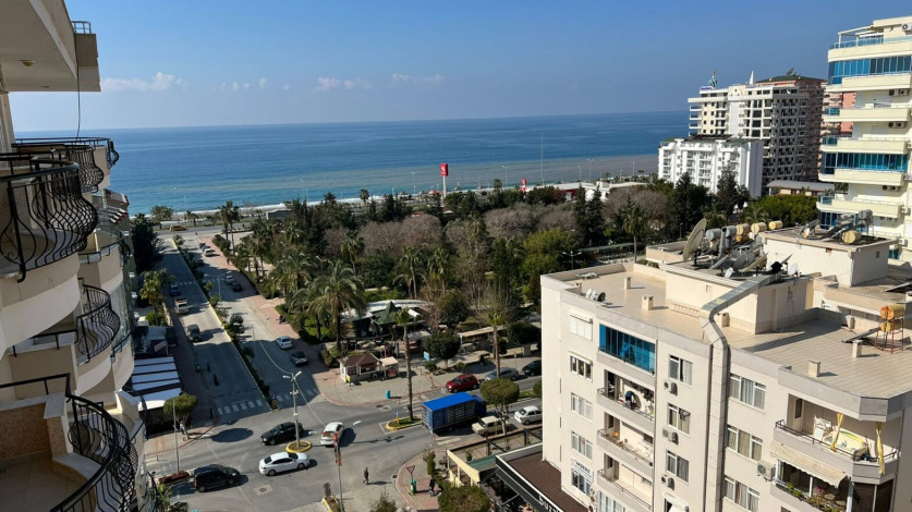 Меблированный пентхаус планировки 4+1, 220 м2 с видом на море, Махмутлар - Ракурс 10