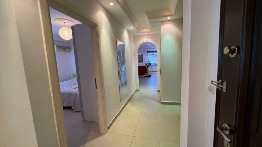 Меблированный пентхаус планировки 4+1, 220 м2 с видом на море, Махмутлар - Ракурс 39