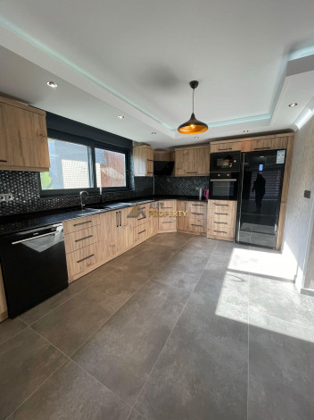 Роскошная вилла с собственным бассейном в районе Тепе, Аланья - Ракурс 16