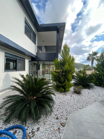 Роскошная вилла с собственным бассейном в районе Тепе, Аланья - Ракурс 28